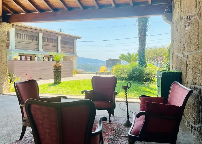 Miranda Heritage House Holiday home Creixomil