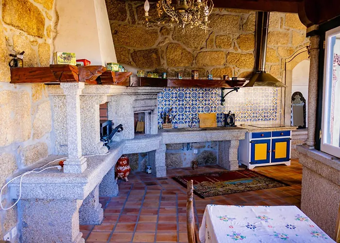 Miranda Heritage House Feriehus Creixomil